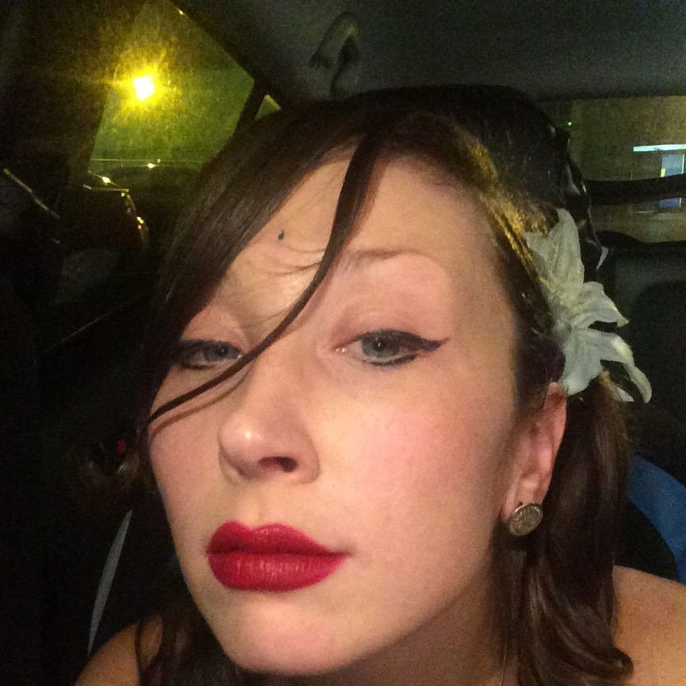 Meet your Posher, Tiffany